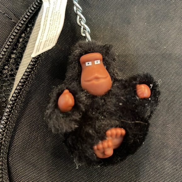 Kipling Kichirou Travel Lunch BAG with trolley sleeve. True black. - Picture 8 of 8